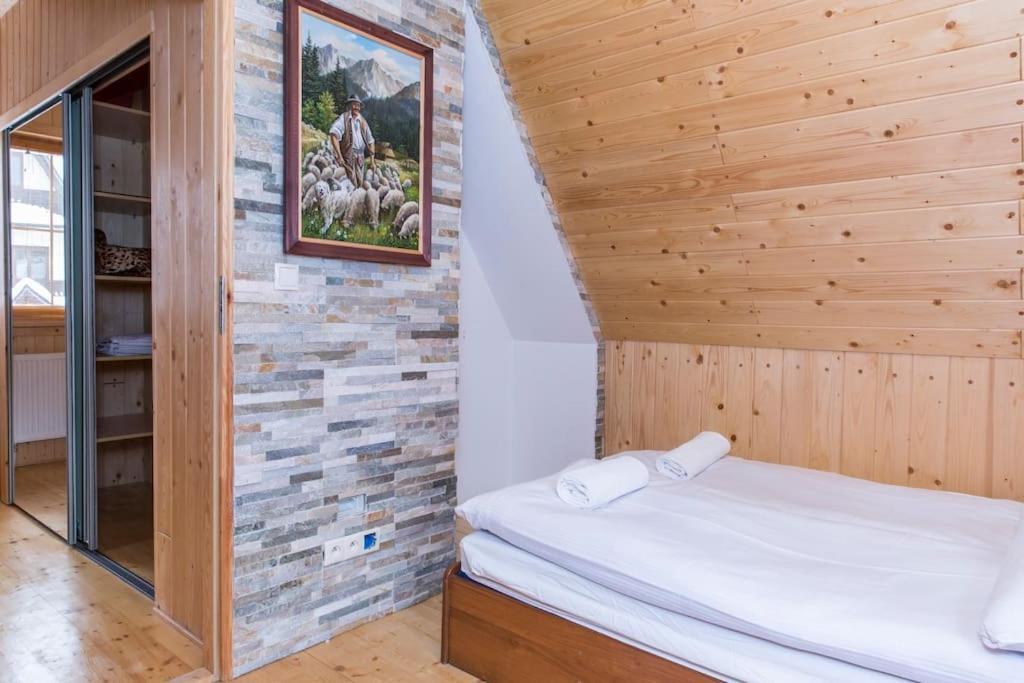 Dom wakacyjny Tatraholiday- Domek Jawor *